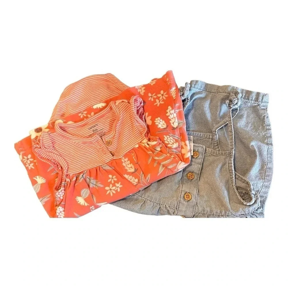2 Carter’s Rompers. Size 9 month - Picture 2 of 9